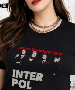 Turn on the Bright Lights Camiseta Negra Mujer Rolo-ok